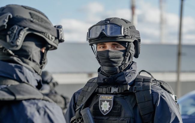 __facebook_com_patrolpolice_gov_ua__b27f60e83e49af9a3e542d97bf875ab8_650x410